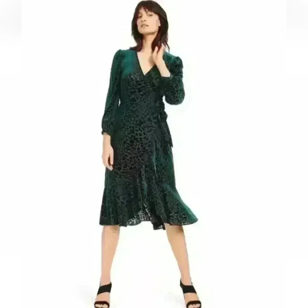 Calvin Klein Green Burnout Velvet Animal-Print Wrap Dress Womens Size 8